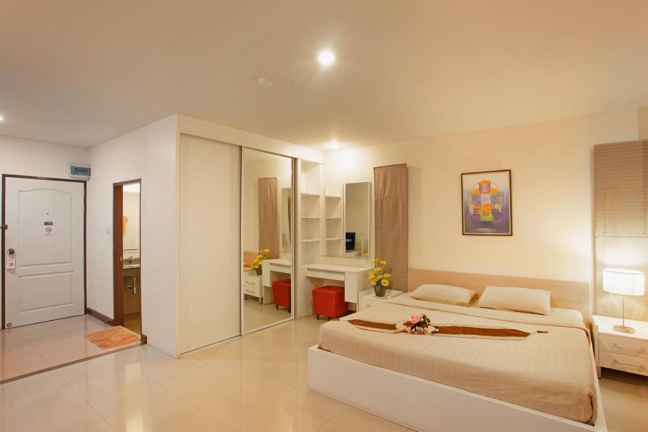 C-House & Residence Hotel Amata City Pluak Daeng Εξωτερικό φωτογραφία
